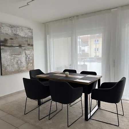شقة Moderne, Helle Mit Grosser Terrasse , Bright, Modern With Large Sun Terrace